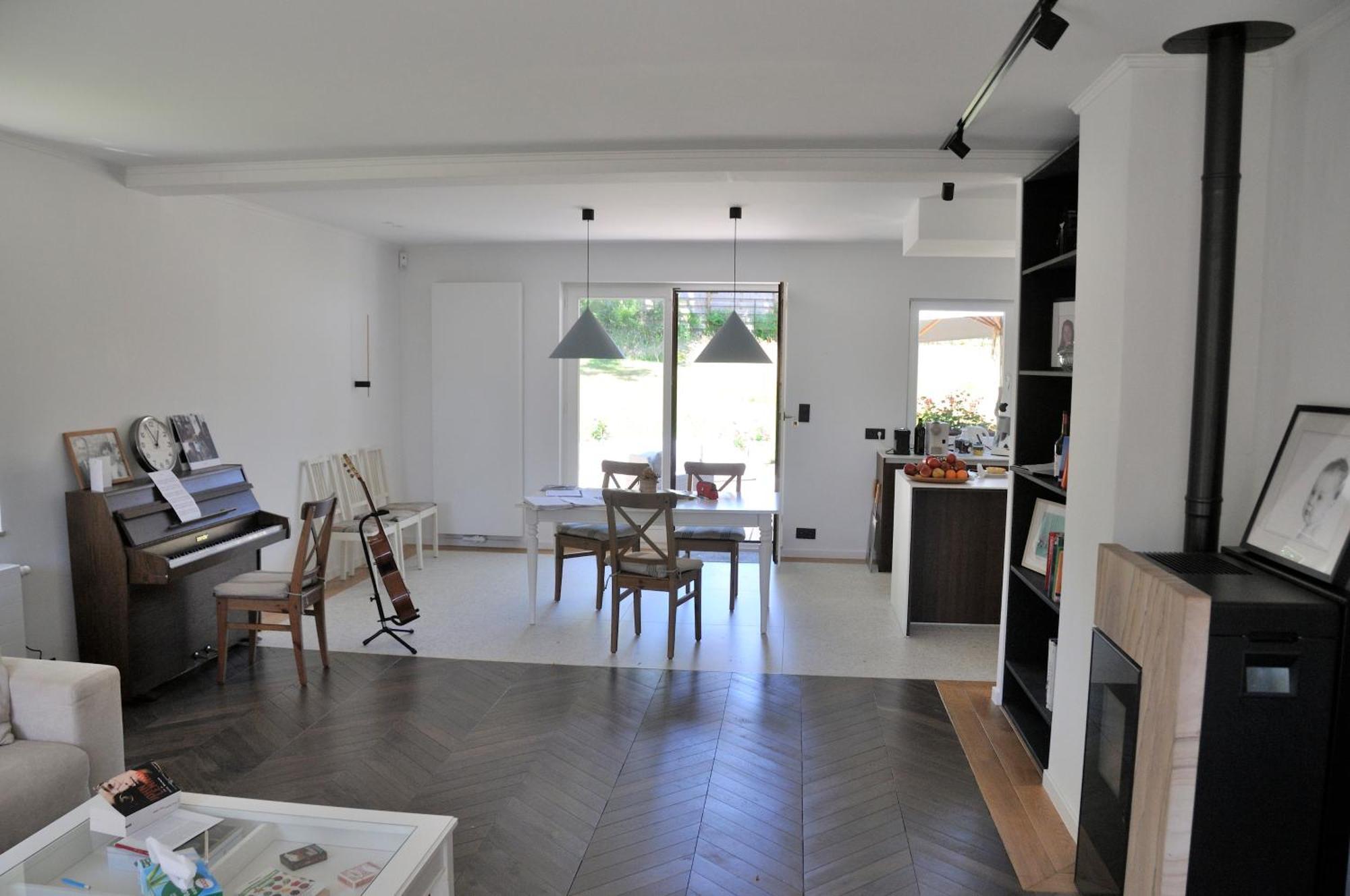 Tres Belle Villa 4 Facades Dans Quartier Vert Et Arbore - 5 Kms De Namur Bagian luar foto